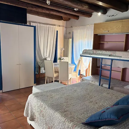 Storico Séjour chez l'habitant Côme